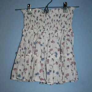 Skylar + Madison Pink and Blue Floral Print Skirt Sized Medium